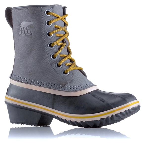 Sorel Shoes - SOREL Weathered Duck Shoes Stylish Winter Booties   poshmark.com/closet/kreed324